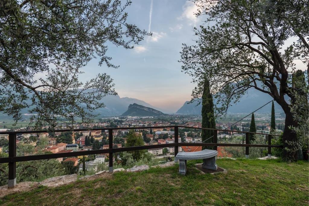Villa Casa Tra Gli Olivi Arco Exterior foto